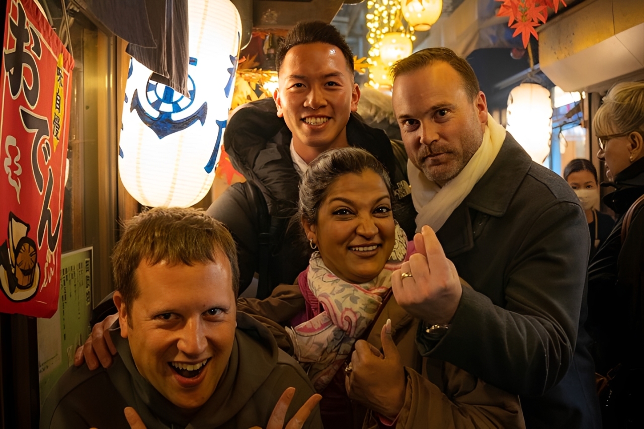 Tokyo: Shinjuku Local Bar & Izakaya Crawl Tour