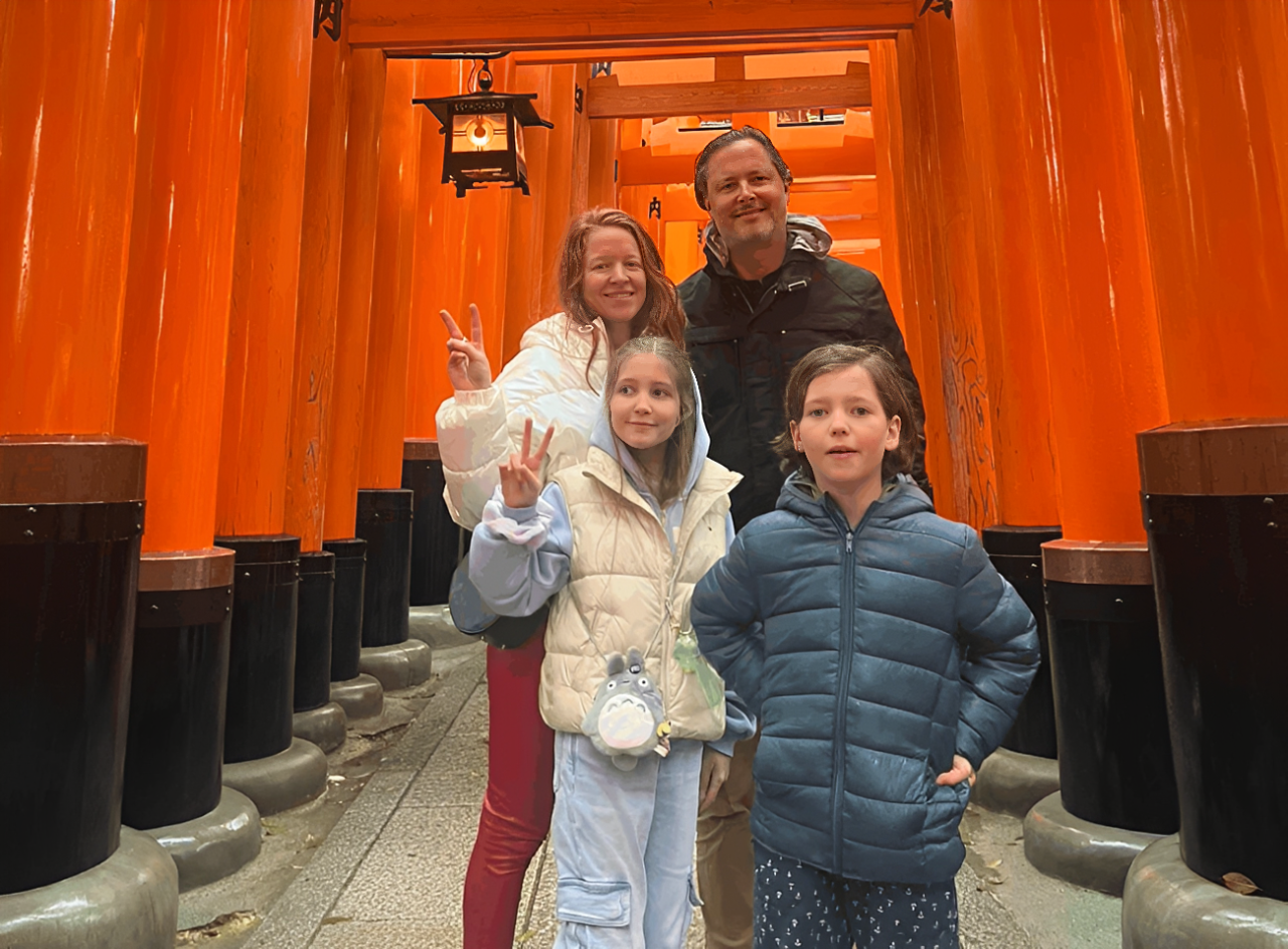 Kyoto: Crowd-Free Early Morning Tour with English Guide