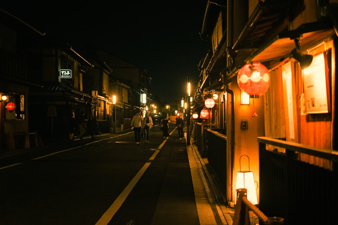 Gion and Pontocho: Evening Eating — Japan travel