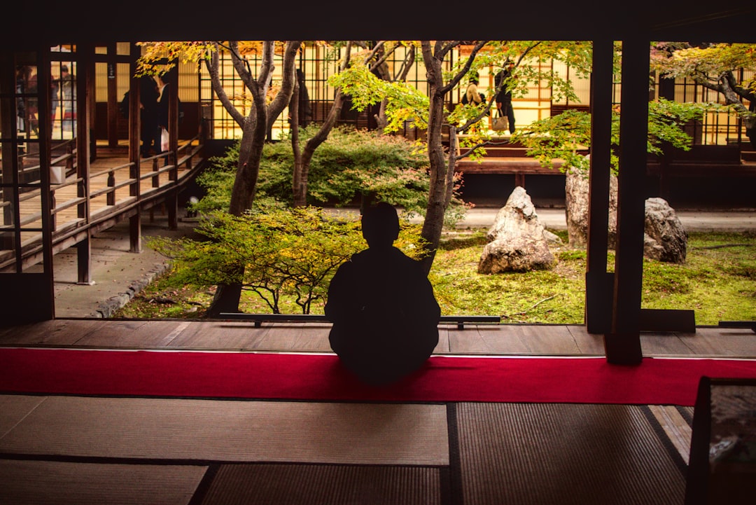 ：zen meditation zazen posture temple japan