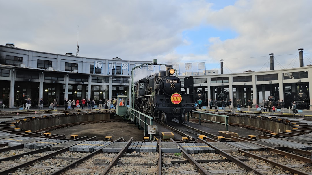：steam locomotives around the turntable at the umekoji roundhouse in kyoto