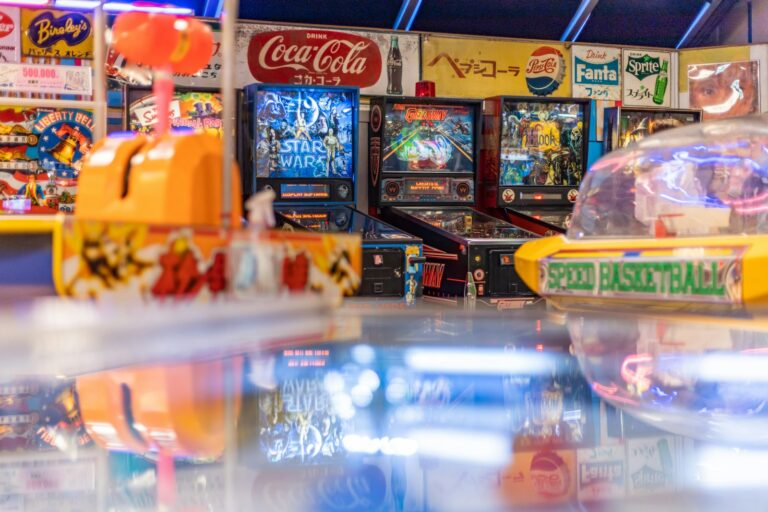 Arcade with vintage pinball machines and signs