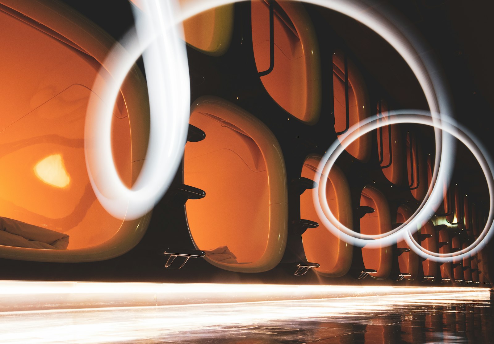 :capsule hotel japan pods interior