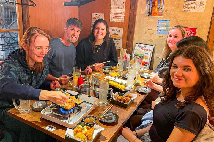 Tokyo: Shinjuku Local Bar & Izakaya Crawl Tour