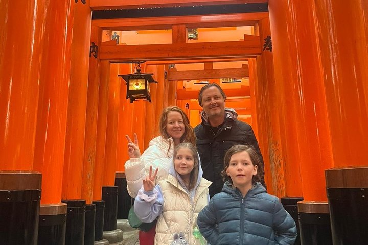 Osaka Private Custom Tour with Local Guide
