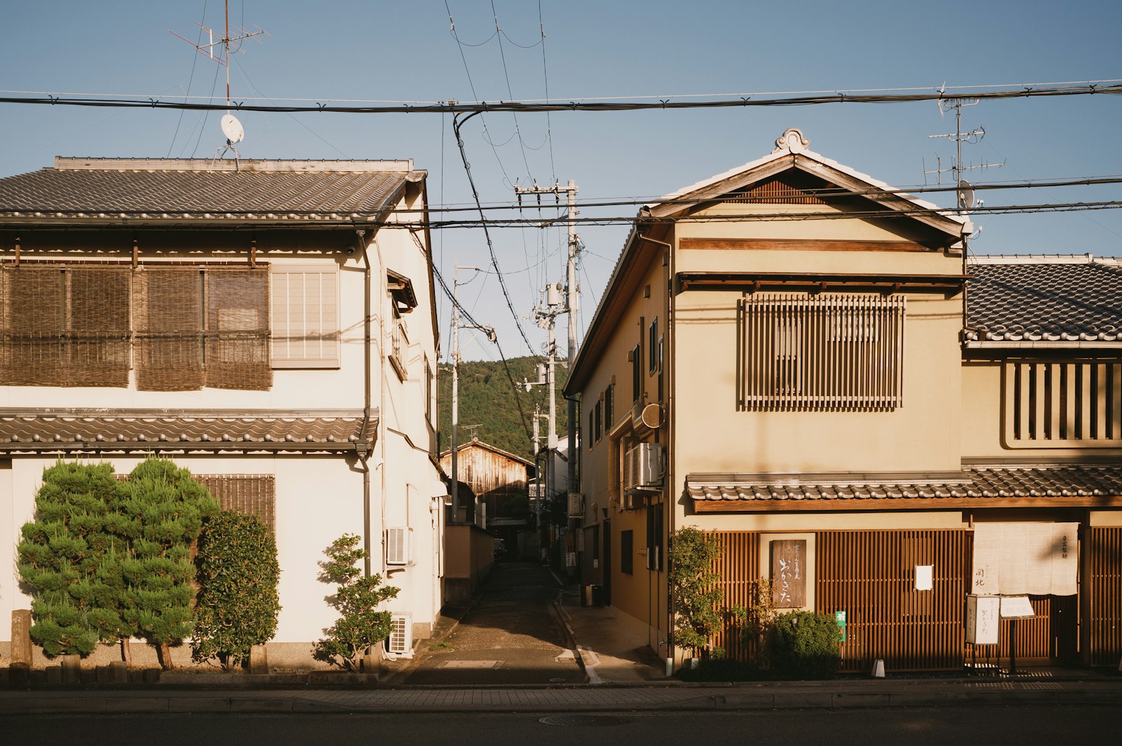 Finding an Apartment — Japan travel