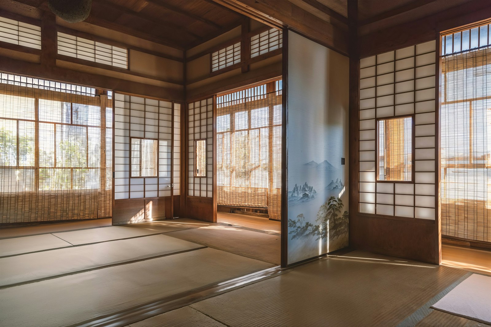 ：futon on tatami ryokan room japan