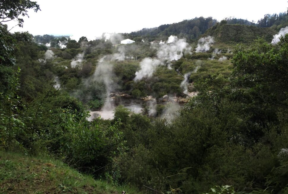 hakone ropeway owakudani volcanic valley steam