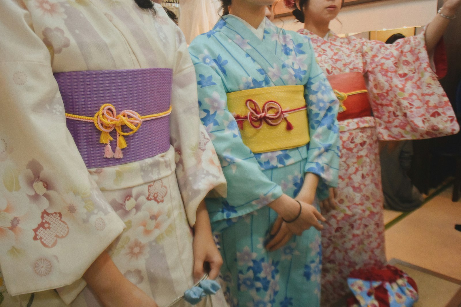 Wearing the Yukata Correctly — Japan travel