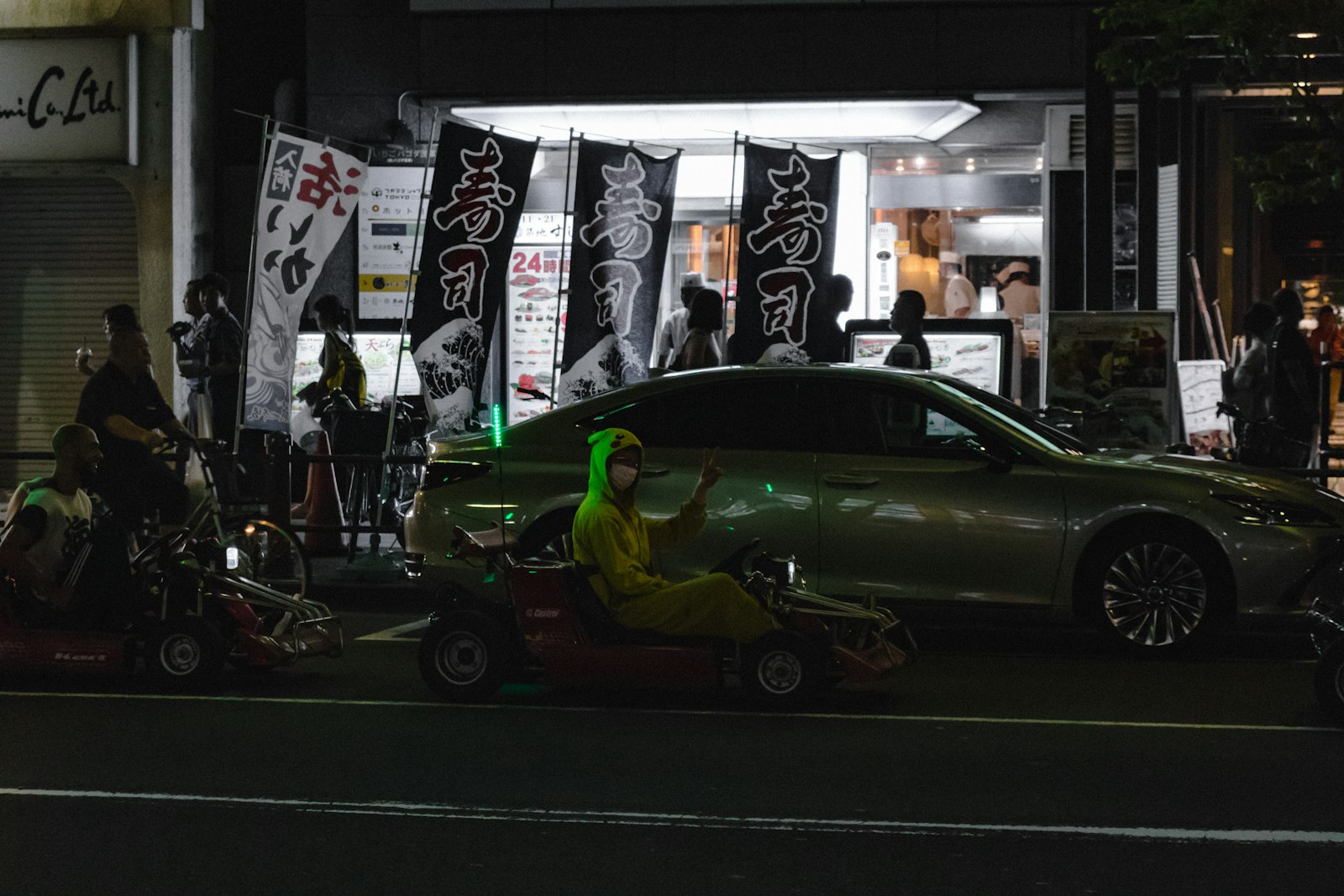:go kart tokyo street costume driving
