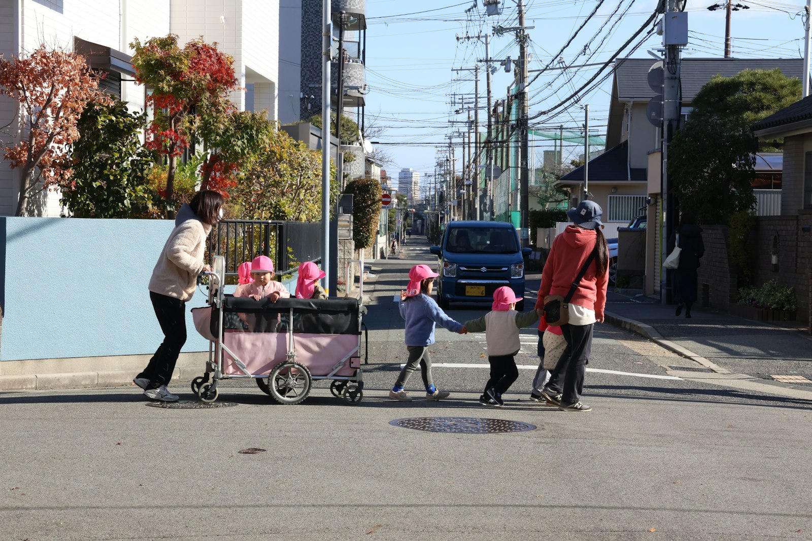 :japan with kids family stroller travel