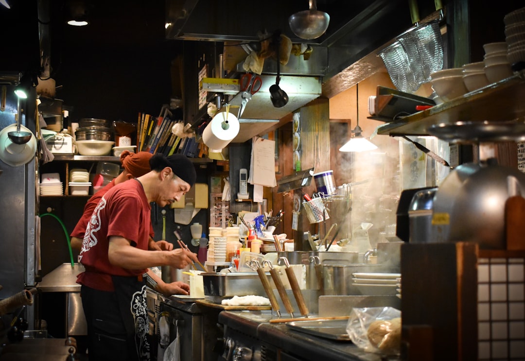 :kappabashi dougu street kitchenware shops near asakusa