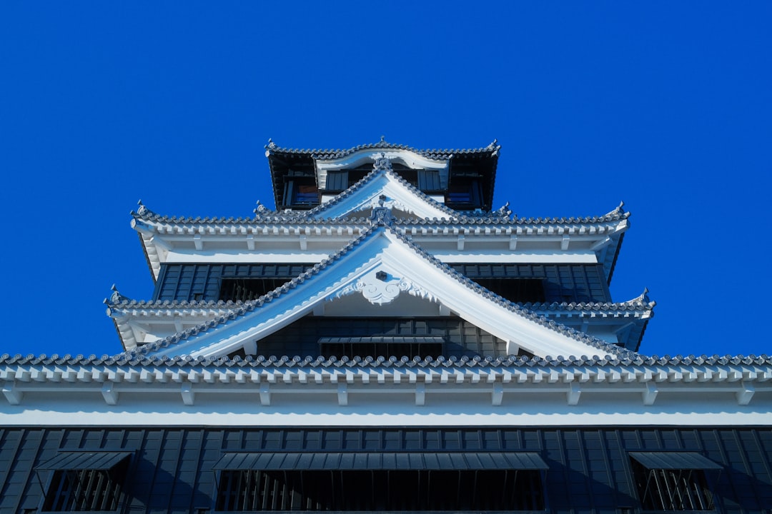 ：himeji castle main keep with white plaster walls