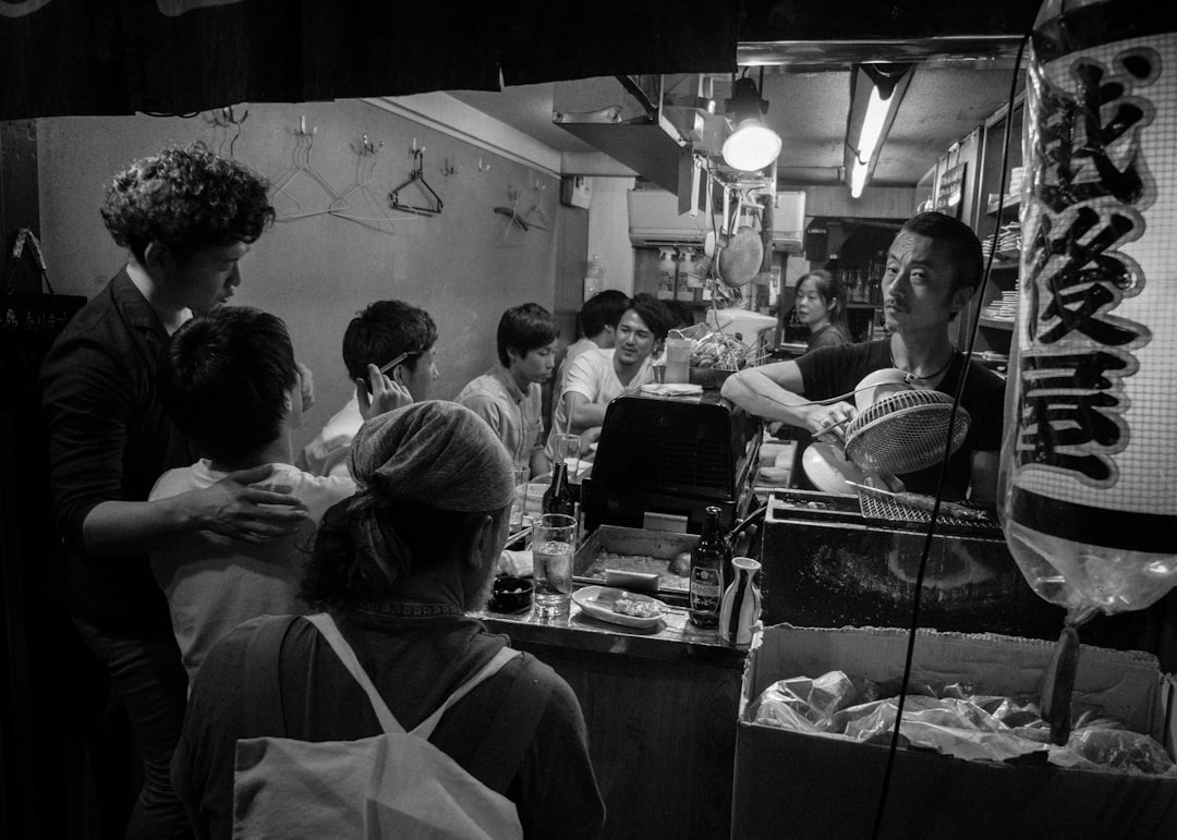 :tachinomi standing bar counter in ura namba osaka